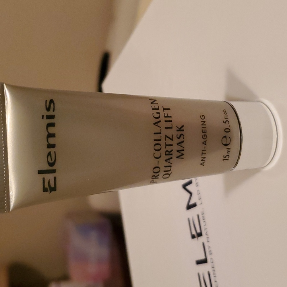 ELEMIS Collagen Collection - Picture 7 of 7